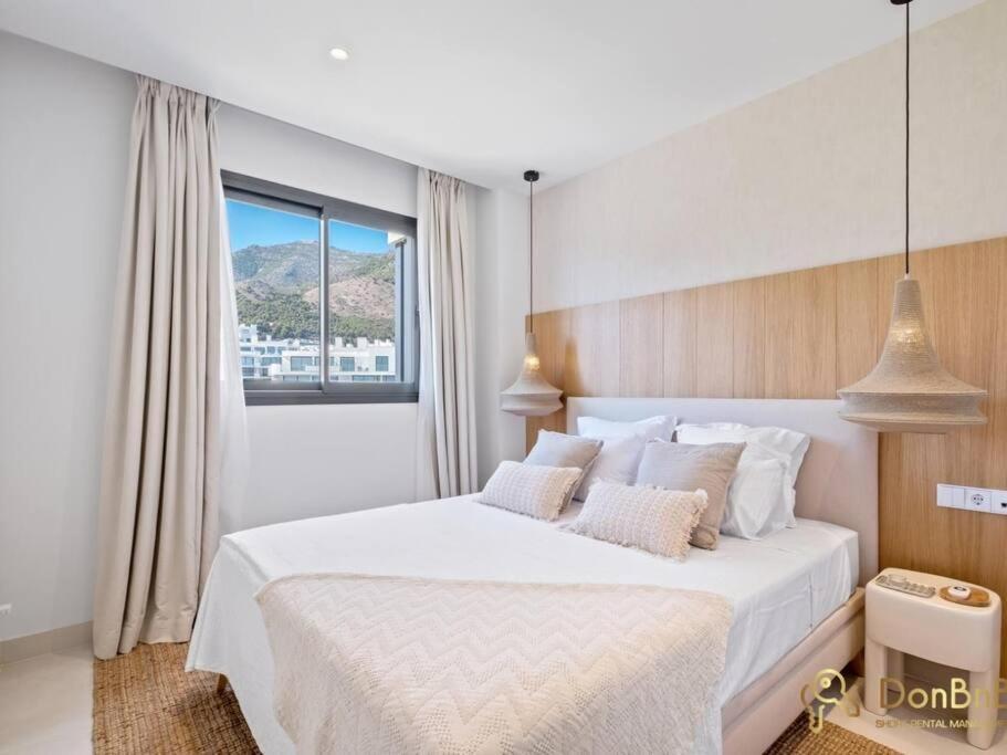 Atico De Lujo Con Jacuzzi En Higueron West Apartment *
